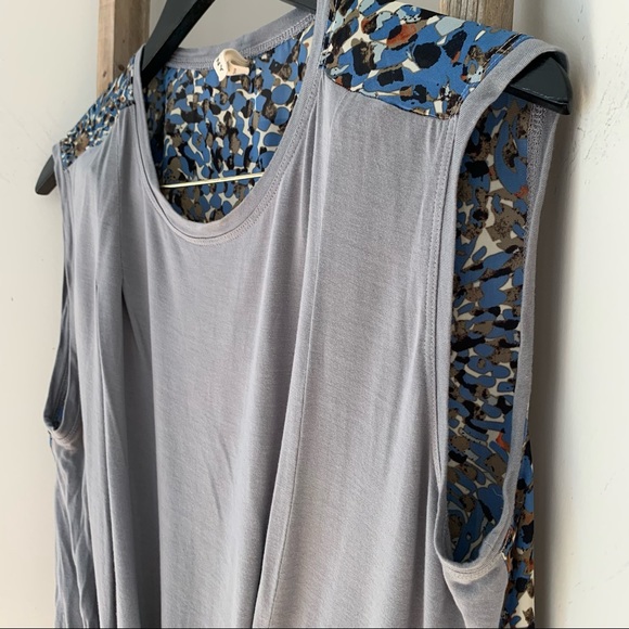 Anthropologie Tiny Grey Twist Front Sleeveless Tank Small - Picture 5 of 13